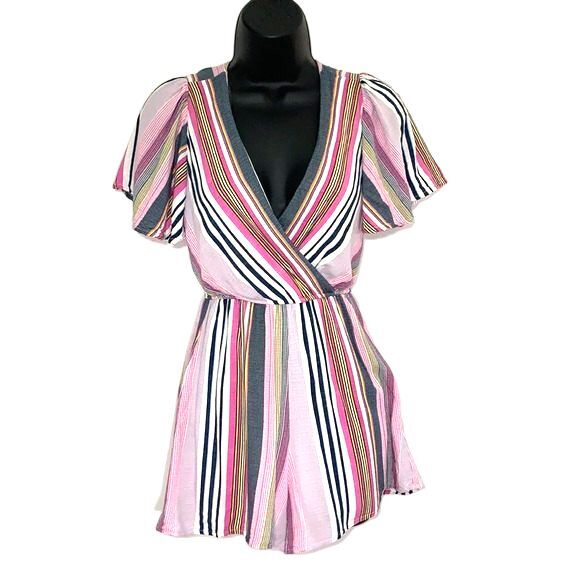Trixxi White Stripe Printed Short Sleeve V Neck Romper MultiColored Size XXS - Picture 3 of 11